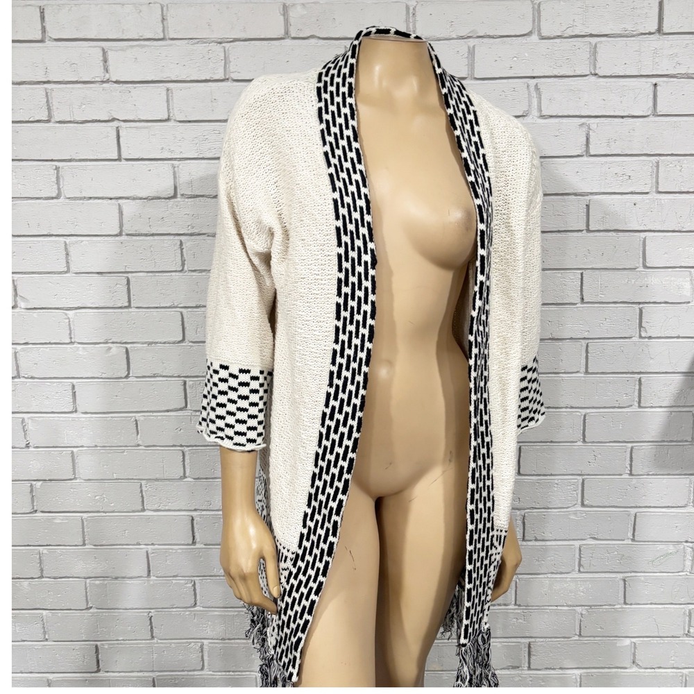 Atmosphere Women's Black White Geometric Fringe Open‎ Front Cardigan Sweater